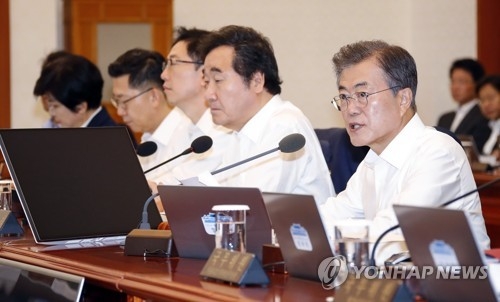 President Moon Jae-in speaks during a Cabinet meeting at Cheong Wa Dae on July 3. (Yonhap)