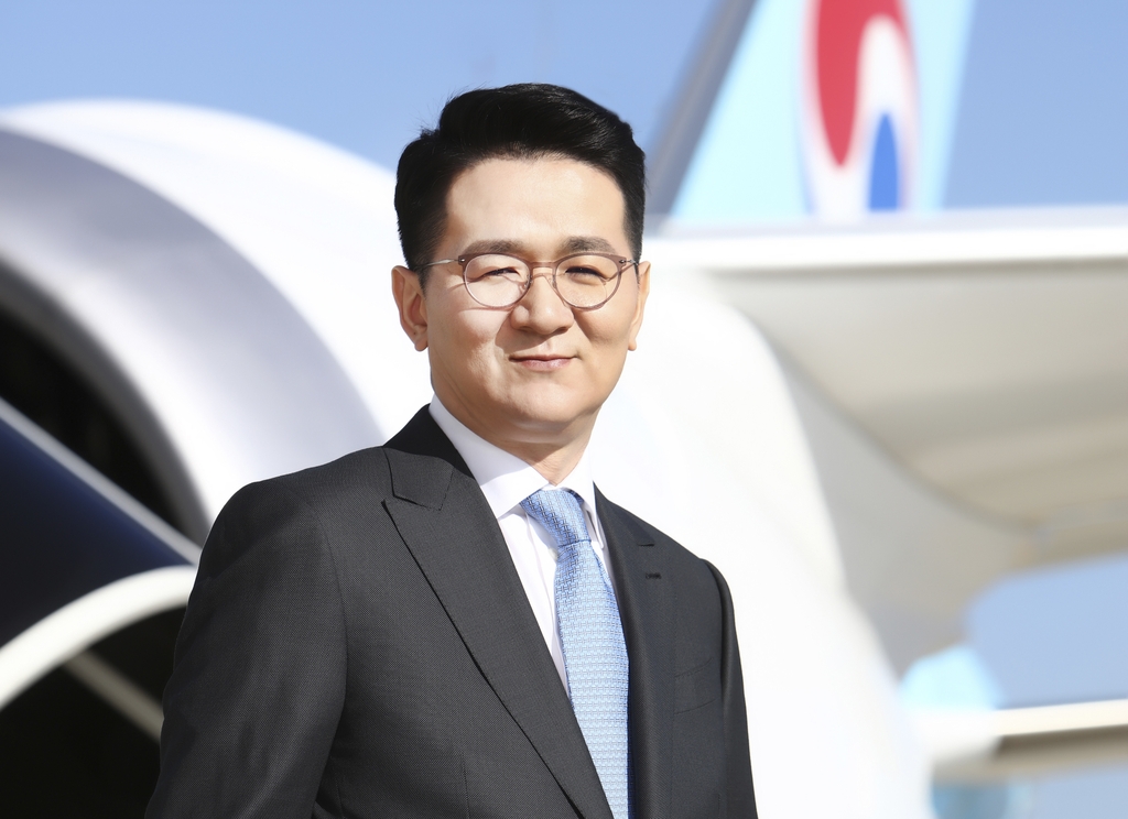 Korean Air chief vows efforts for turnaround amid virus pandemic