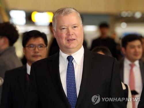 The file photo taken Dec. 17, 2019, shows U.S. Deputy Secretary of State Stephen Biegun leaving for Japan at Gimpo International Airport in western Seoul after wrapping up his trip to South Korea for talks on North Korea's denuclearization. (Yonhap)