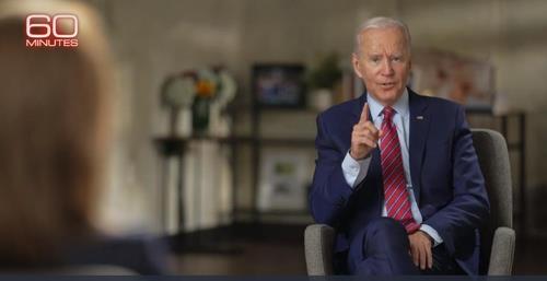 This image captured from the website of U.S. television network CBS shows Democratic presidential candidate Joe Biden speaking in an interview with CBS News' "60 Minutes" that was broadcast on Oct. 25, 2020. (PHOTO NOT FOR SALE) (Yonhap)