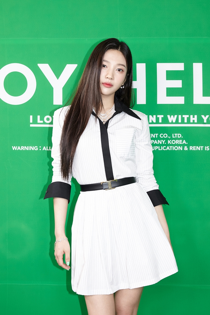 This photo, provided by SM Entertainment, shows K-pop act Red Velvet's member Joy posing during a news conference on May 31, 2021. (PHOTO NOT FOR SALE) (Yonhap)