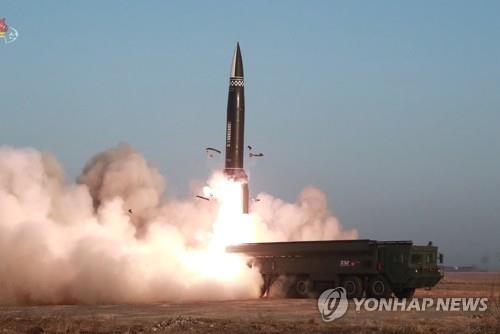 (2nd LD) N. Korea issued navigational warning for East Sea in indication of missile launch preparations