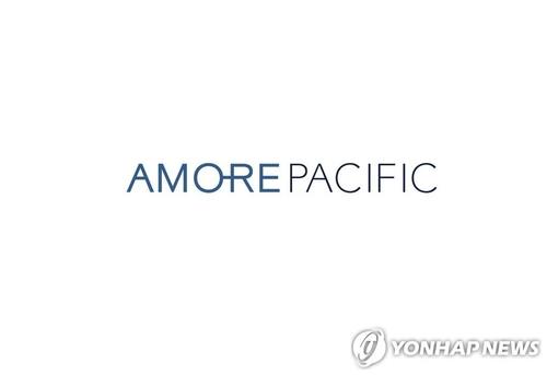 (LEAD) Amorepacific Group's net loss narrows in Q4 on strong online sales