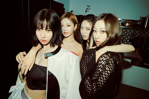 K-pop girl group aespa is seen in this photo provided by SM Entertainment. (PHOTO NOT FOR SALE) (Yonhap)