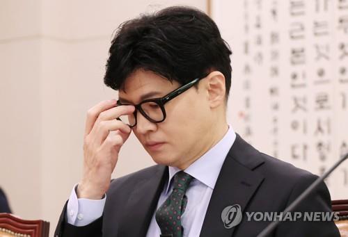 Justice Minister Han Dong-hoon attends a parliamentary session on May 25, 2023. (Yonhap)