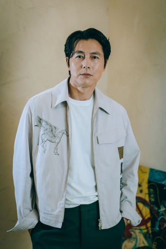 Jung Woo-sung wants to add fresh take to action genre in feature directorial debut