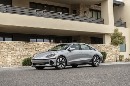 (LEAD) Hyundai Ioniq 6 powertrain recognized by WardsAuto