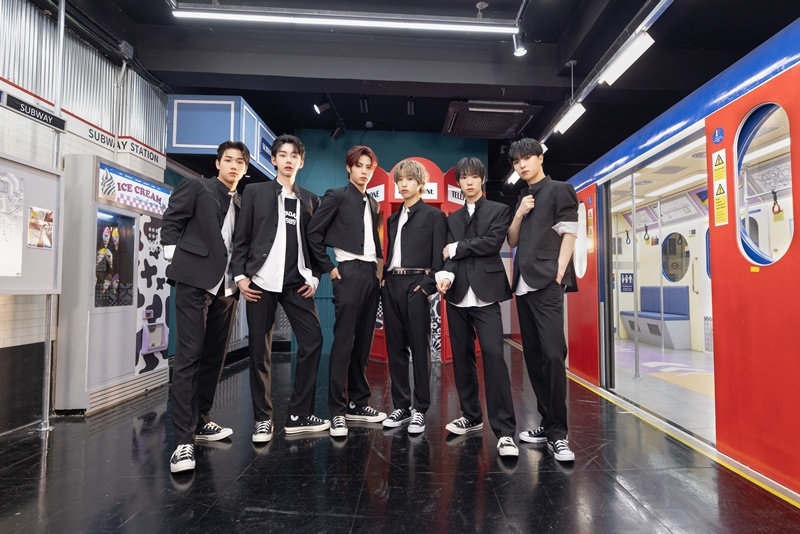 K-POPボーイズグループ「Be Boys」は、オークカンパニー提供の写真に写っている 