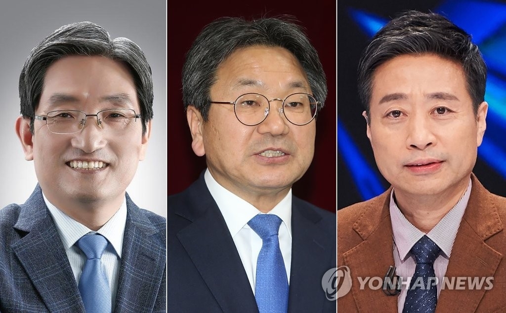 左から盧英敏氏、姜琪正氏、尹道漢氏（資料写真）＝（聯合ニュース）