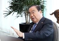 強制徴用者への寄付金支給案　日本側の反応「悪くなかった」＝韓国議長
