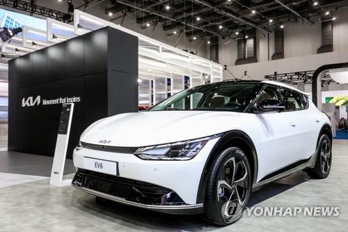 起亜のＥＶ専用車「ＥＶ６」（資料写真）＝（聯合ニュース）