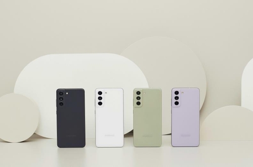 サムスン電子　ＣＥＳでスマホ「ギャラクシーＳ２１　ＦＥ」公開