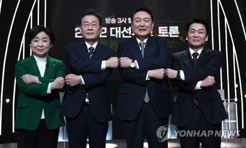 韓国大統領選４候補の初テレビ討論　視聴率３９％