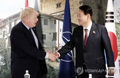 韓英首脳が会談　両国の包括協力「フレームワーク」採択