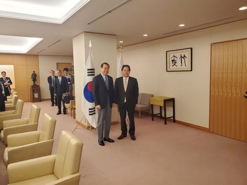 韓国統一相「健全な韓日関係へ努力必要」　東京で林外相と会談