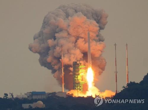 5月２５日、韓国南部・羅老宇宙センターから打ち上げられる「ヌリ」＝（聯合ニュース）