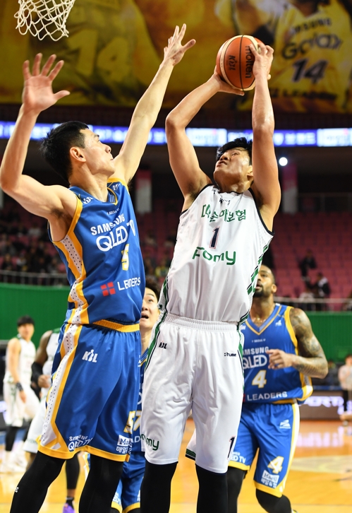 삼성과 DB의 경기 모습[KBL 제공]