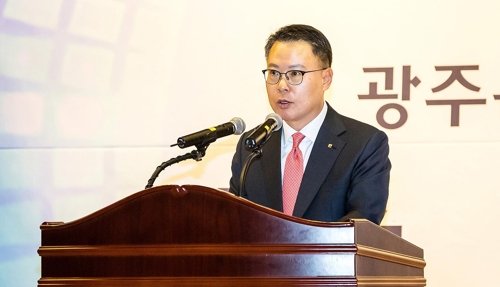 [휴먼n스토리] "든든한 울타리가 되겠다"…연임 송종욱 광주은행장