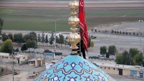 이란 잠카란 모스크에 게양된 붉은 깃발