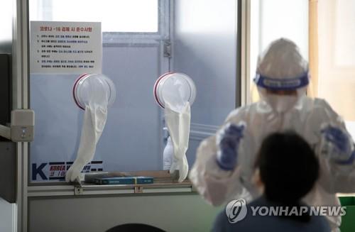 청주서 6명 코로나19 확진…가족·동료 감염
