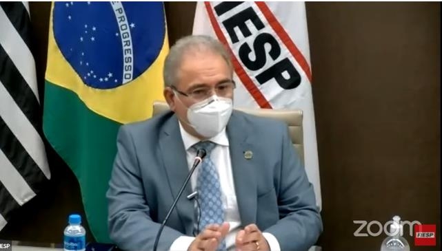 브라질 보건장관, 코로나 백신 접종률 '뻥튀기' 논란