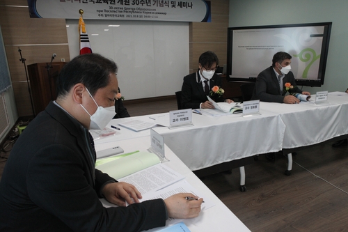 한국어능력시험 접수 5분 만에 마감된 카자흐