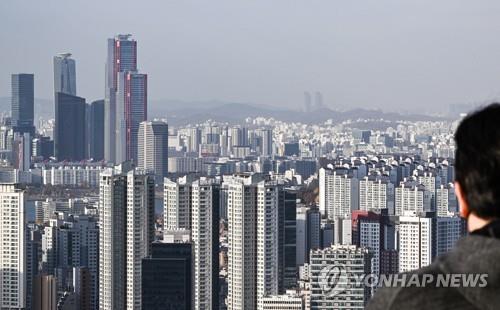 종부세 급증한 강남권 "일단 버텨보자"…일각선 위헌청구 움직임도
