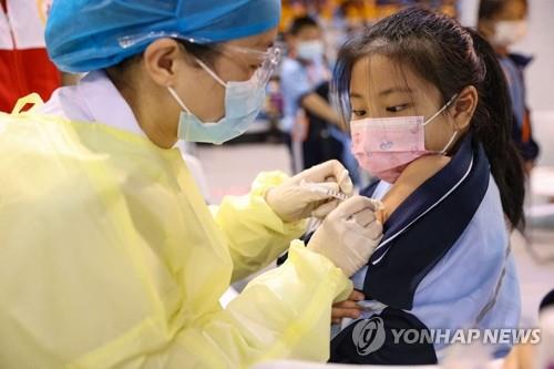 중국 관영매체 "오미크론에 mRNA보다 불활성화 백신 더 효과적"