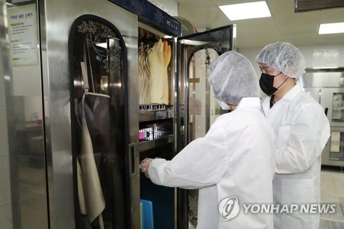 식약처, 어린이집 급식소 7천200곳 점검…"여름철 식중독 예방"