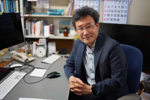 日경제정책학회 부회장에 한국인 최초로 선출된 박철수 교수