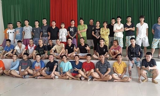 캄보디아에서 베트남으로 탈출한 취업사기 피해자 40명
