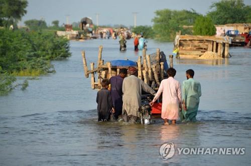 Xi Jinping comforts “practically ally” the damages of the flood in Pakistan … “Condolences on behalf of China”