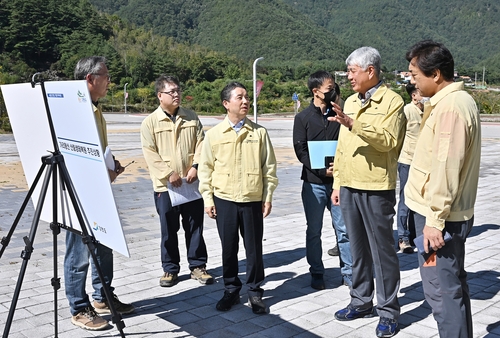 산림청, 가리왕산 알파인경기장 산사태 피해지 점검