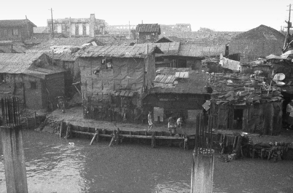 1967년 수해를 입은 청계천 판자촌 모습