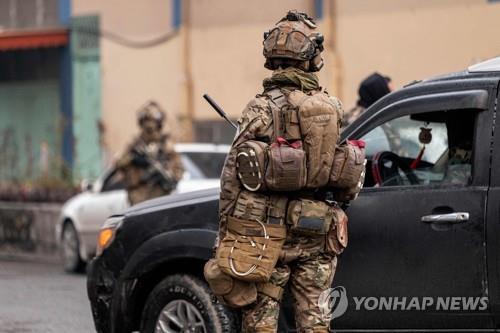 중국 외교부장, 아프간 탈레반에 자국민 안전보호 요청
