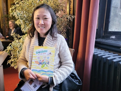 프랑스 앙굴렘에서 활동하는 작가 박윤선