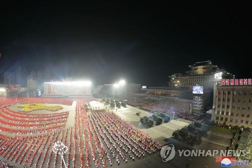 지난해 열린'조선인민혁명군 창건 90주년' 열병식