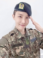 BTS 제이홉도 육군 조교로 복무…맏형 진 이어 두 번째