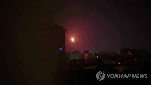 키이우 상공서 폭발하는 러시아군 드론