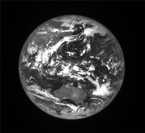 다누리가 15일 촬영한 지구 전면 사진 / 한국항공우주[047810]연구원 제공