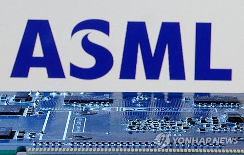 ASML "美, 중국에 대한 장비 정비 제한 방침…영향 제한적"