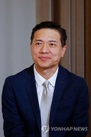 바이두 CEO "인간만큼 똑똑한 AI, 10년도 더 걸릴 것"
