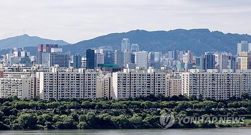 서울 압구정 재건축 단지 모습 [연합뉴스 자료사진]