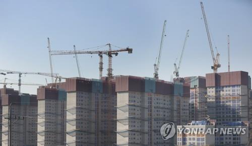 서울시내 아파트 재건축 현장