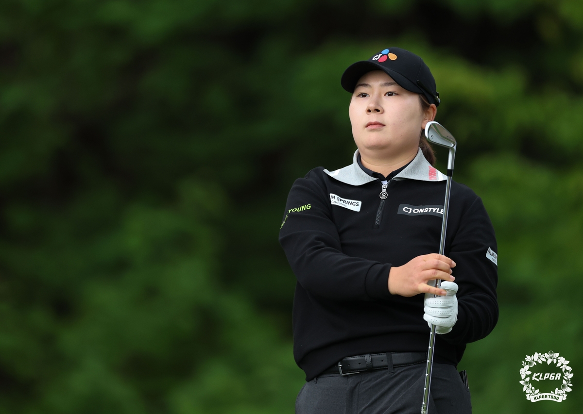 홍정민, KLPGA 시즌 첫 메이저 대회 3R서 5타 차 단독 1위