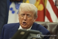 美, 英과 무역협상 타결…트럼프 '글로벌　관세전쟁' 첫 성과