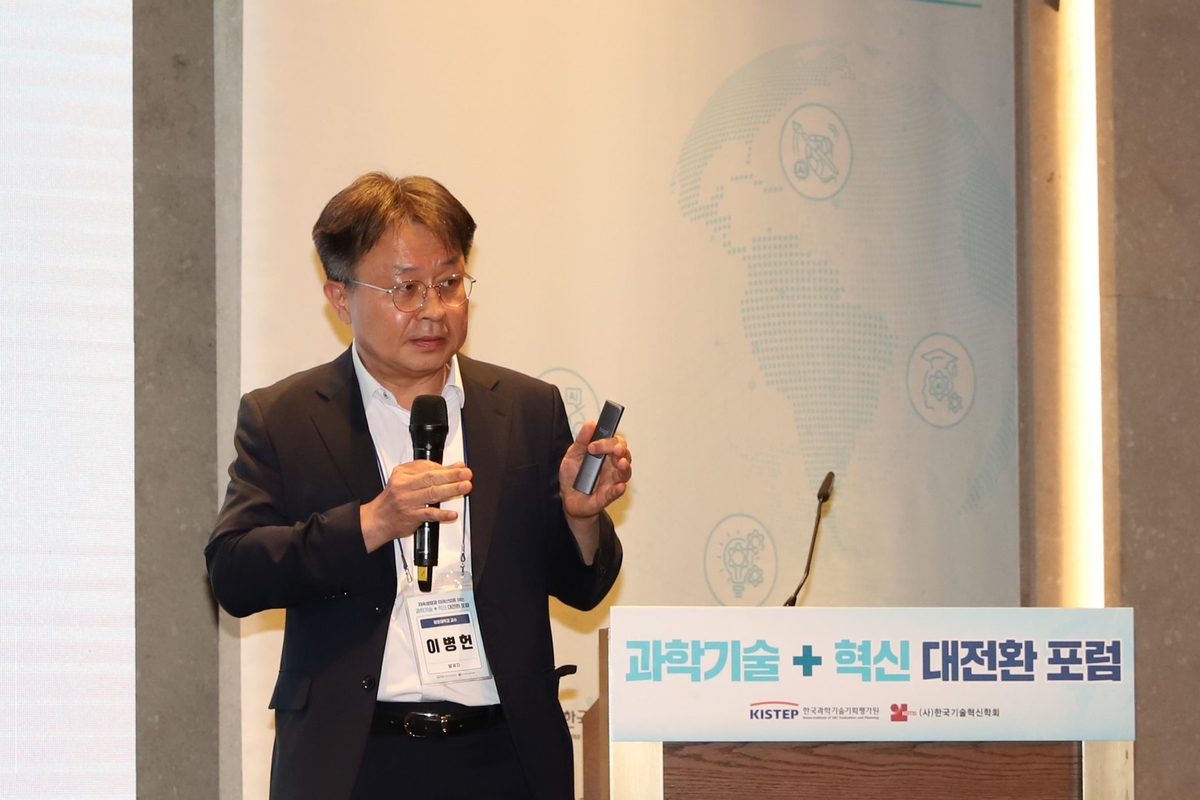 "10억씩 나눠선 할 것 없어…국가 R&D, 투자식으로 개편해야"