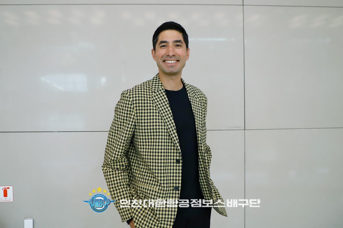 입국한 하파엘 헤드위즈 대한항공 신임 코치