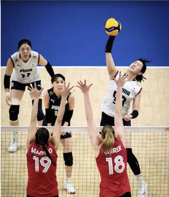 한국여자배구, 캐나다에 짜릿한 승리…VNL 4패 뒤 첫 승
