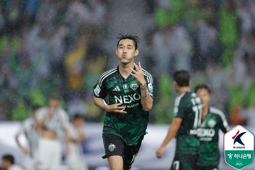 K리그1 전북, 서울과 1-1로 비겨 16경기 무패…강원은 대구 완파(종합)